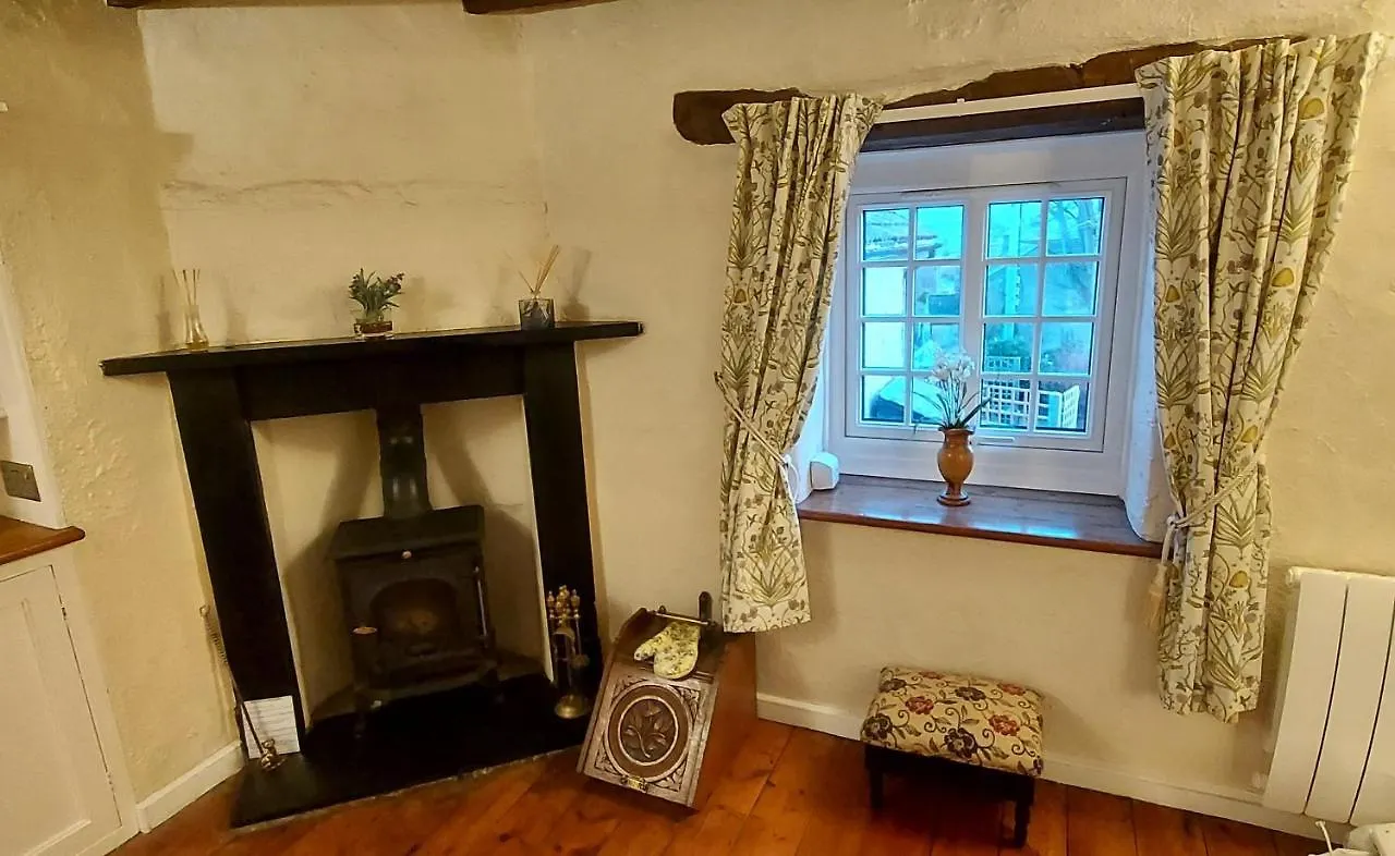 Puzzle Cottage, Quirky Dales Cottage For 2 Spennithorne
